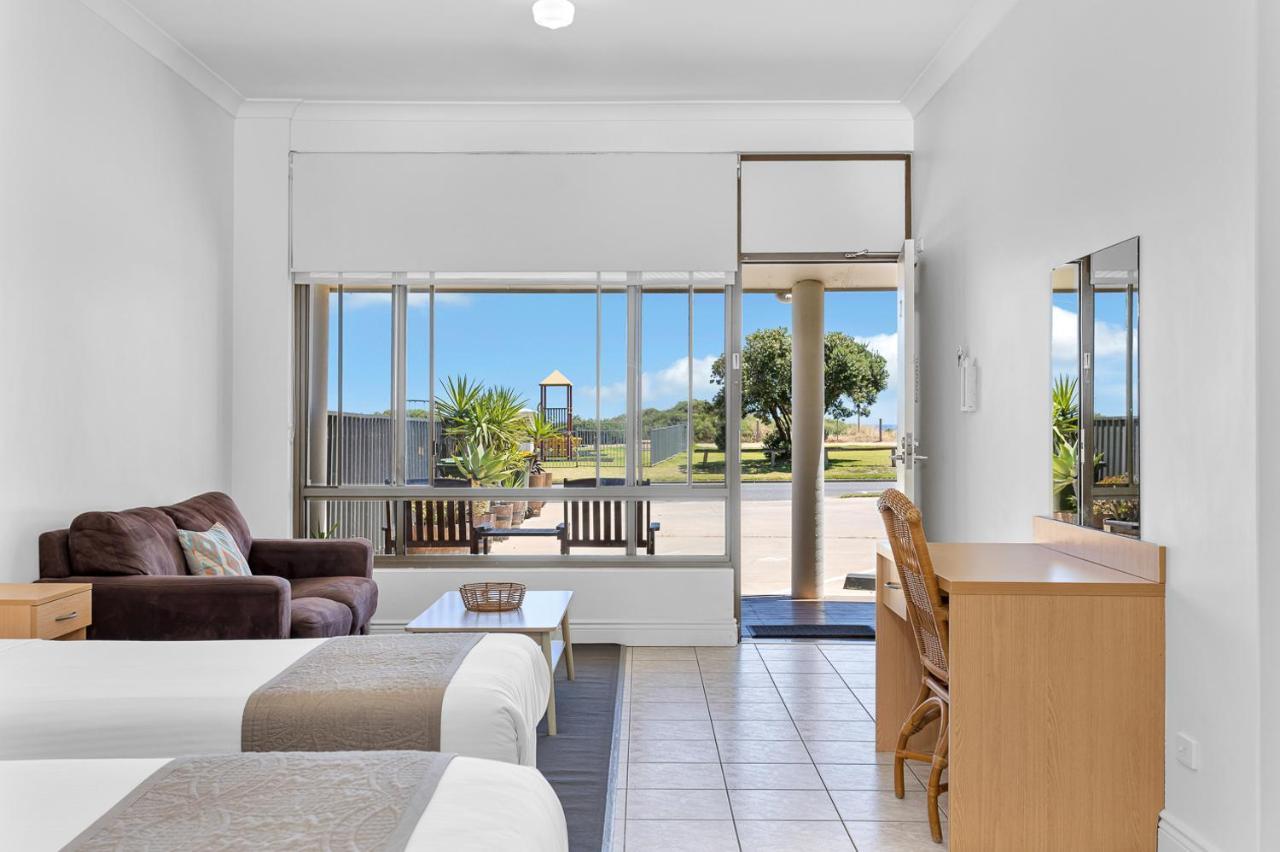 Coast Motel And Apartments Port Noarlunga Exterior foto